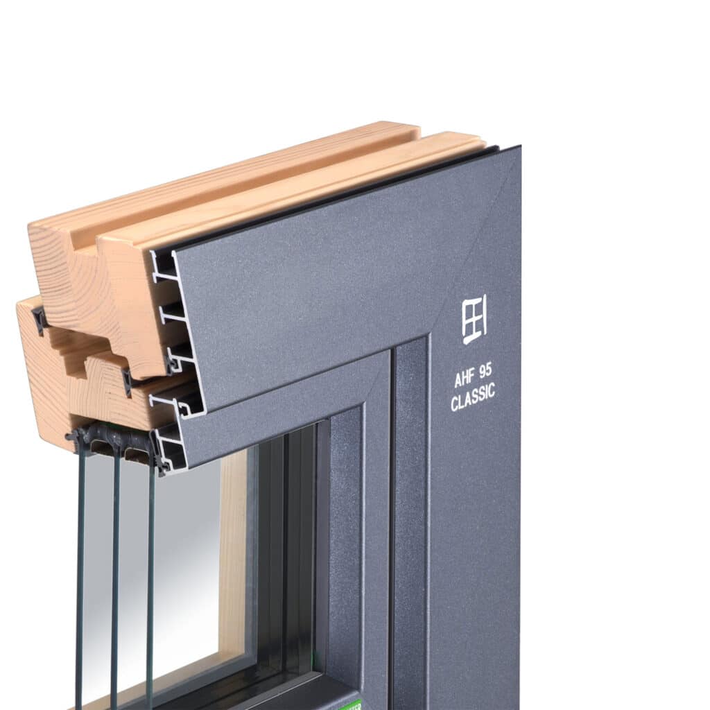 Außenseite eines Holz-Alu-Fensters
